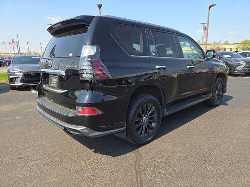 Black Onyx 2023 Lexus GX 460 Premium