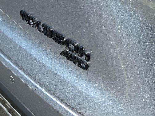 Iridium 2026 Lexus RX 350h Premium