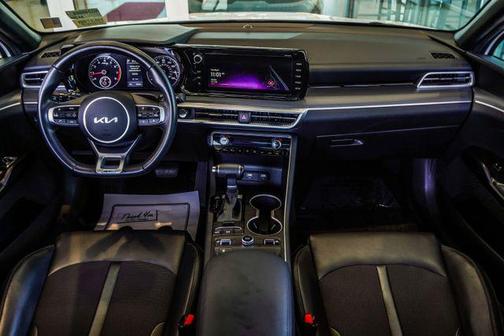 Glacial White Pearl 2024 Kia K5 GT-Line