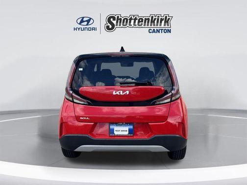 Inferno Red 2023 Kia Soul LX