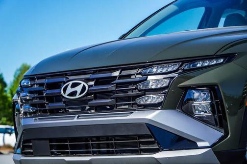 Rockwood Green 2026 Hyundai TUCSON SE