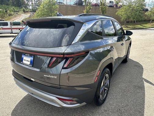 Amazon Gray 2025 Hyundai TUCSON Hybrid SEL Convenience