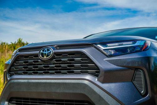 Magnetic Gray Metallic 2024 Toyota RAV4 LE