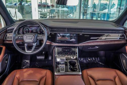 White 2025 Audi Q7 55 Premium Plus