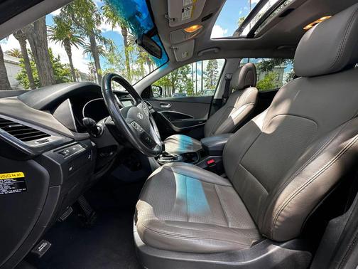 Moonstone Silver 2014 Hyundai Santa Fe Sport 2.0L Turbo