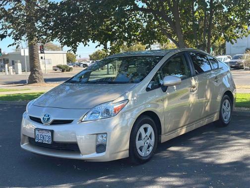2010 Toyota Prius IV
