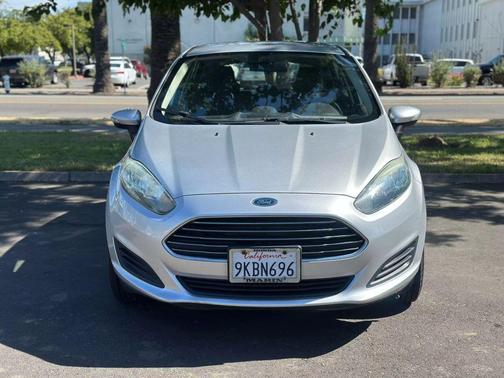 2016 Ford Fiesta SE