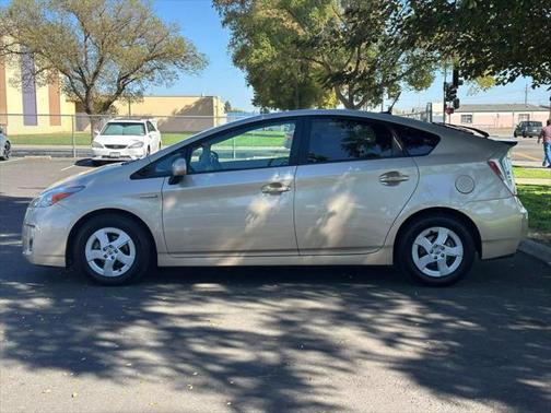 2010 Toyota Prius IV