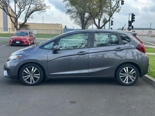 2015 Honda Fit EX