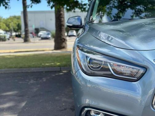 2017 INFINITI QX60 Base