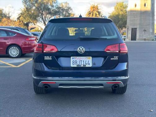 2017 Volkswagen Golf Alltrack TSI SEL