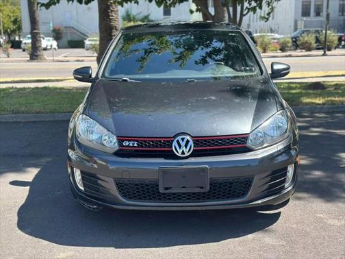 2014 Volkswagen GTI Wolfsburg Edition