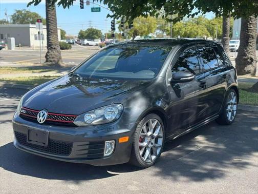 2014 Volkswagen GTI Wolfsburg Edition