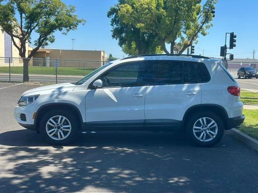 2016 Volkswagen Tiguan S
