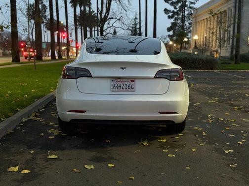 2019 Tesla Model 3 Standard Range