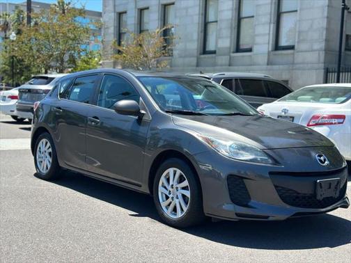 2012 Mazda Mazda3 i Grand Touring