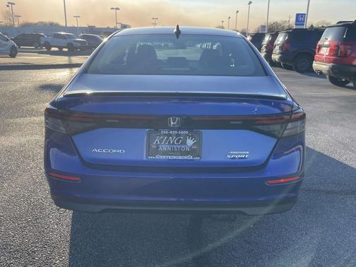 2025 Honda Accord Hybrid 