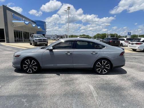 Urban Gray Pearl 2023 Honda Accord Hybrid