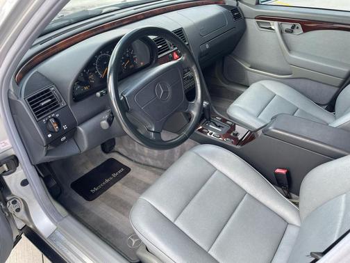 1996 Mercedes-Benz C-Class C280