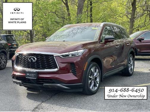 2022 INFINITI QX60 LUXE