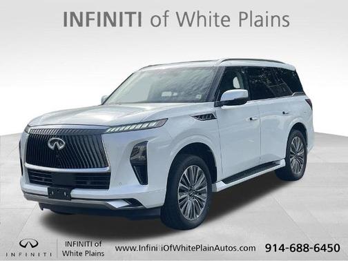 Radiant White 2026 INFINITI QX80 LUXE