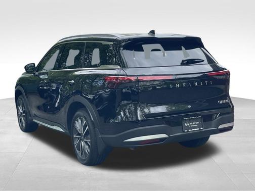 Diamond Black 2026 INFINITI QX60 Luxe