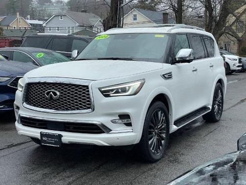 2022 INFINITI QX80 SENSORY