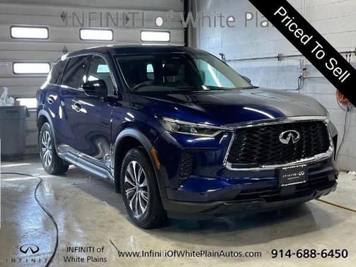 2025 INFINITI QX60 PURE