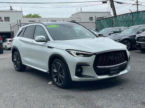 2023 INFINITI QX50 SPORT