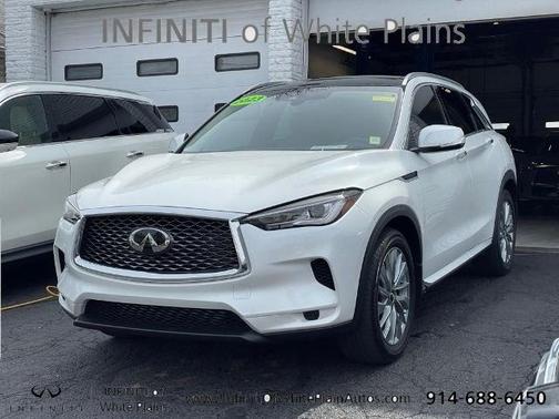 2023 INFINITI QX50 LUXE