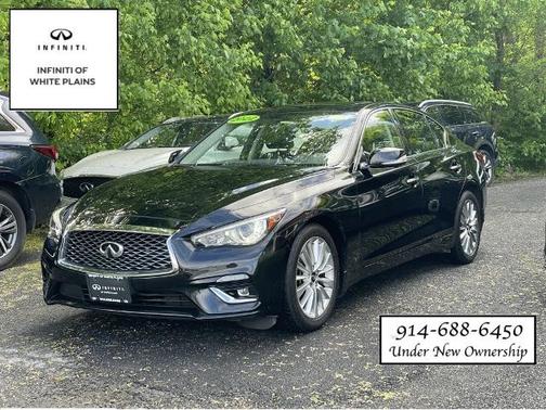 2022 INFINITI Q50 LUXE
