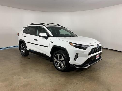 2023 Toyota RAV4 Prime SE