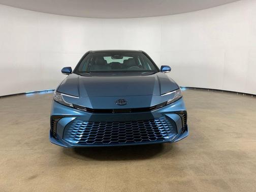 Ocean Gem 2025 Toyota Camry XSE