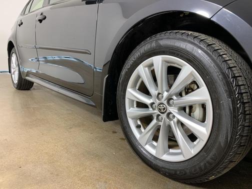 2024 Toyota Corolla Hybrid XLE