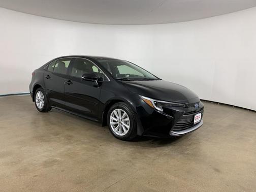 2024 Toyota Corolla Hybrid XLE