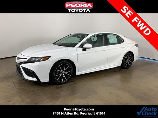2023 Toyota Camry SE