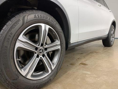 2021 Mercedes-Benz GLC 300 Base