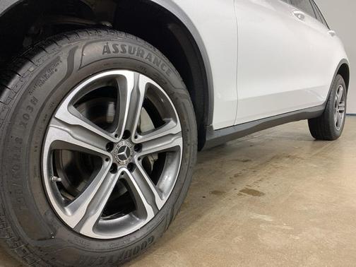 2021 Mercedes-Benz GLC 300 Base