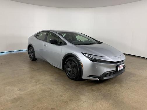2023 Toyota Prius LE