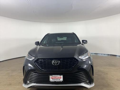 2024 Toyota Highlander XSE