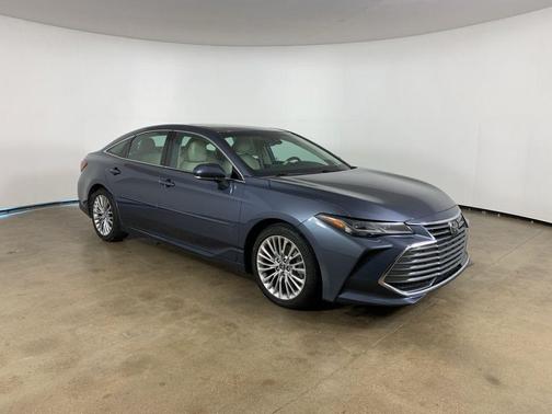 Harbor Gray Metallic 2020 Toyota Avalon Limited