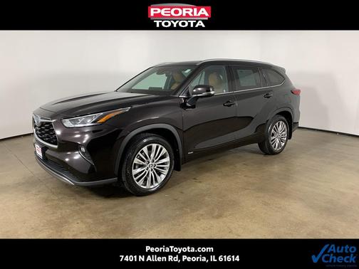 2022 Toyota Highlander Hybrid Platinum