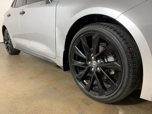Classic Silver Metallic 2022 Toyota Corolla SE