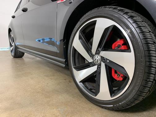 2020 Volkswagen Golf GTI 2.0T SE DSG