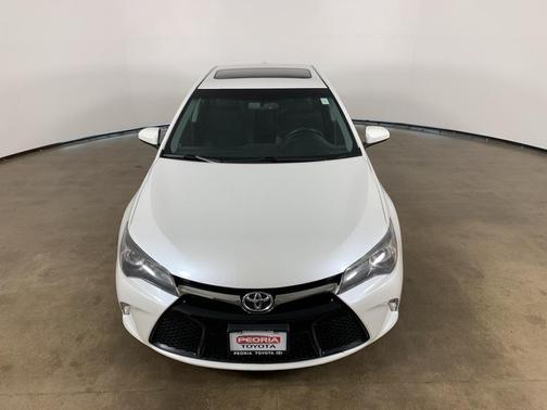 2016 Toyota Camry XSE