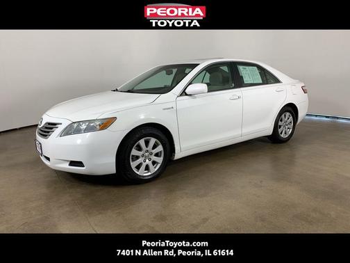 Super White 2009 Toyota Camry Hybrid SE
