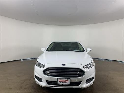 2016 Ford Fusion Hybrid SE