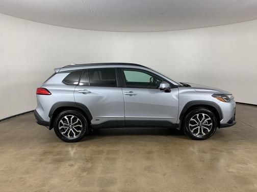 2023 Toyota Corolla Hybrid SE