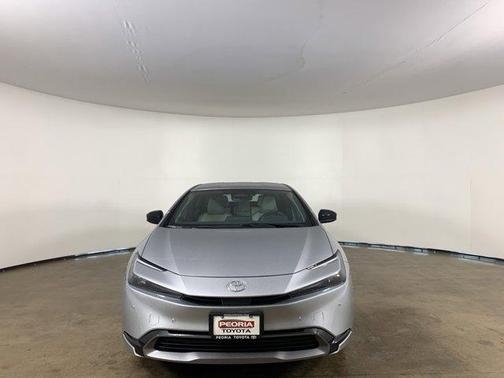 2025 Toyota Prius XLE