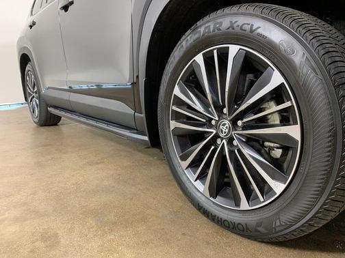 Midnight Black Metallic 2024 Toyota Grand Highlander Hybrid Platinum MAX